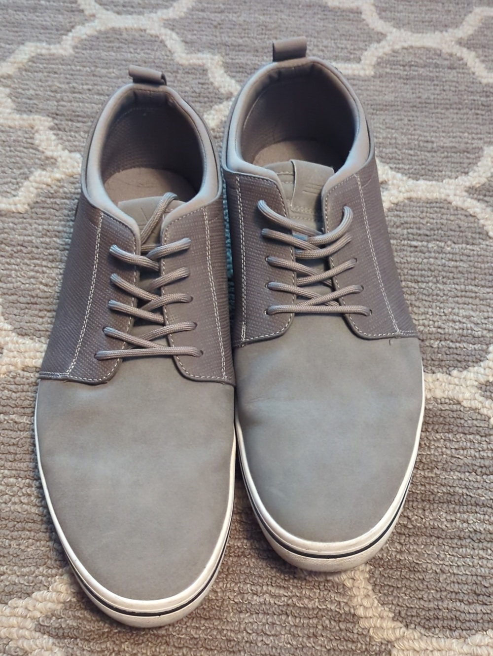 Aldo Men's Gray Lace-Up Sneakers
